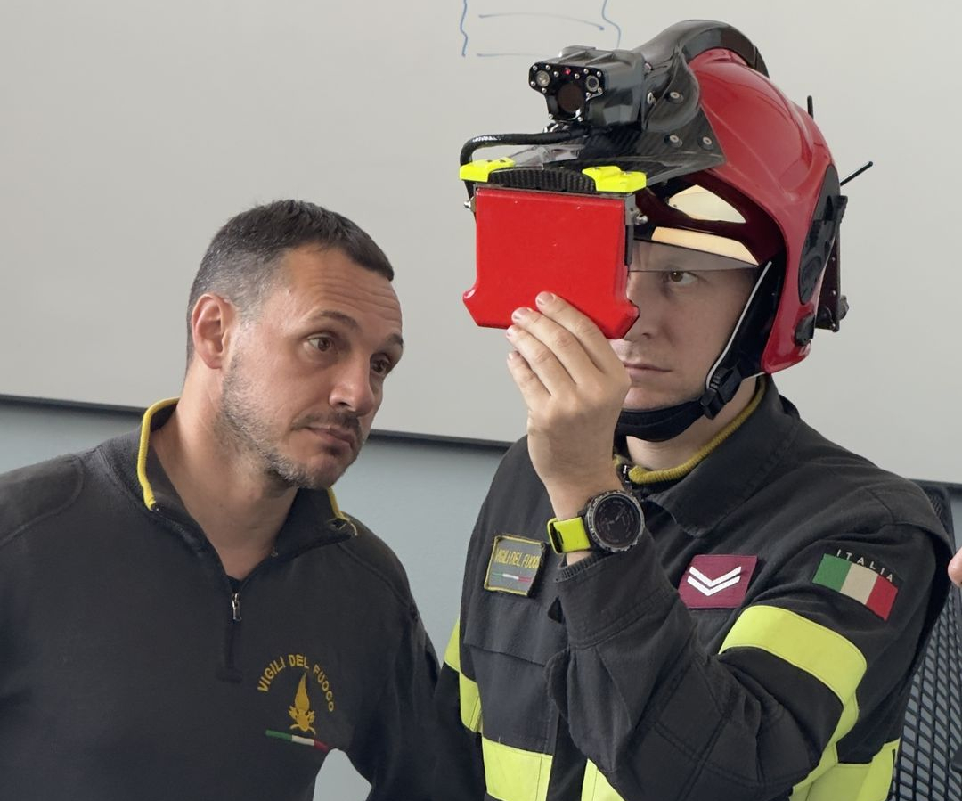 italian firefighters testing ifalconhm's functions